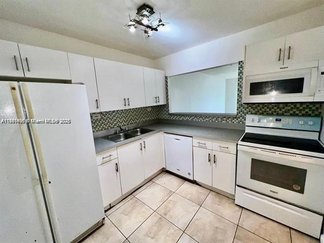 Photo - 15221 NE 6th Ave Unidad A301 Rental