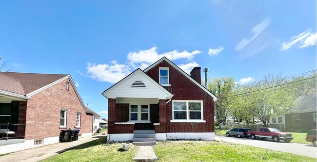 Photo - 1453 Olive St