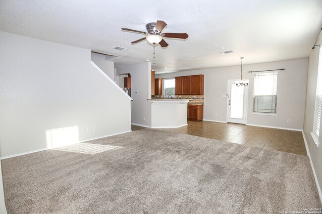 Photo - 5733 Ty Lindstrom