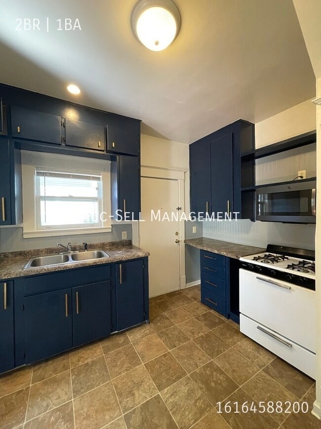 Photo - 319 Lane Unidad 1