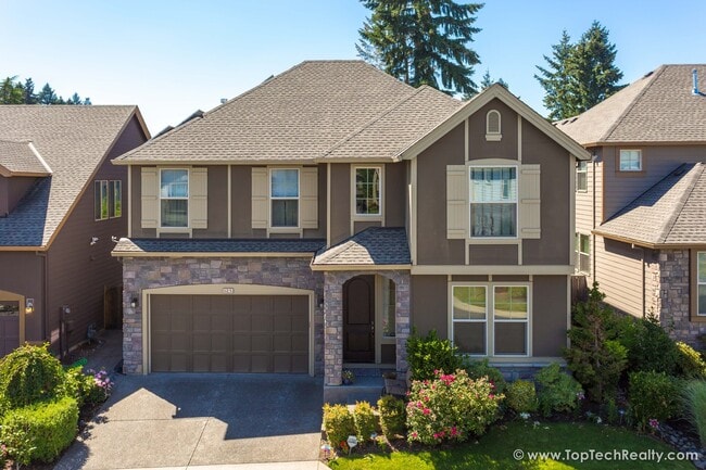 Building Photo - Stunning 3BD | 3BA | Luxury Single Family Home in Orenco | Near Intel & Park | Fenced Yard I Sola...