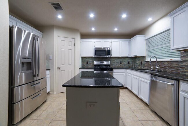Photo - 3109 Sauls Dr