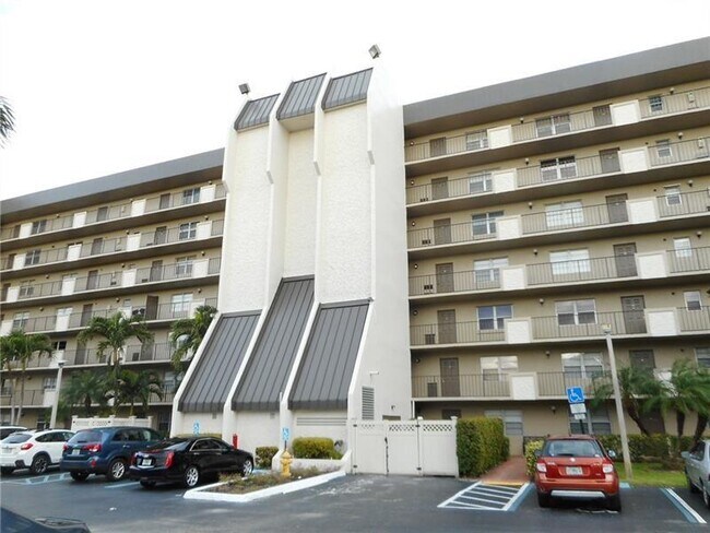 Photo - 3150 W Rolling Hills Cir