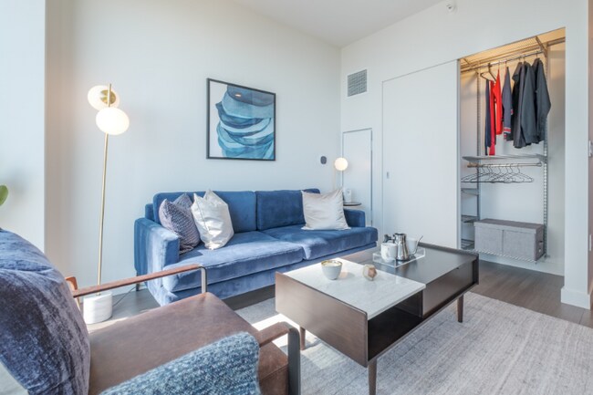 Photo - 123 E Roosevelt Rd