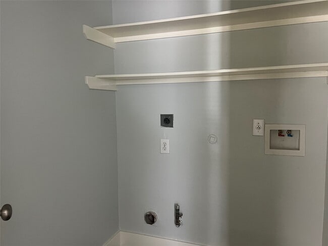 Photo - 11956 Chanteloup Dr