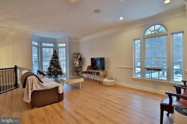 Photo - 4219 Upper Park Dr