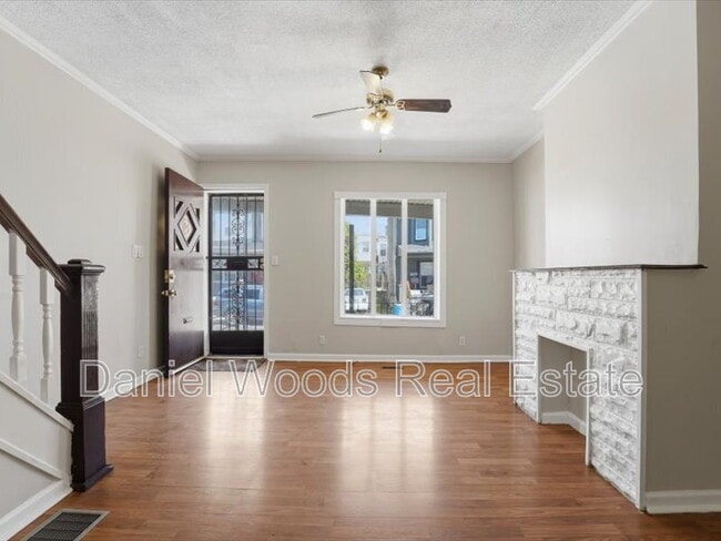Building Photo - 5538 Walton Ave