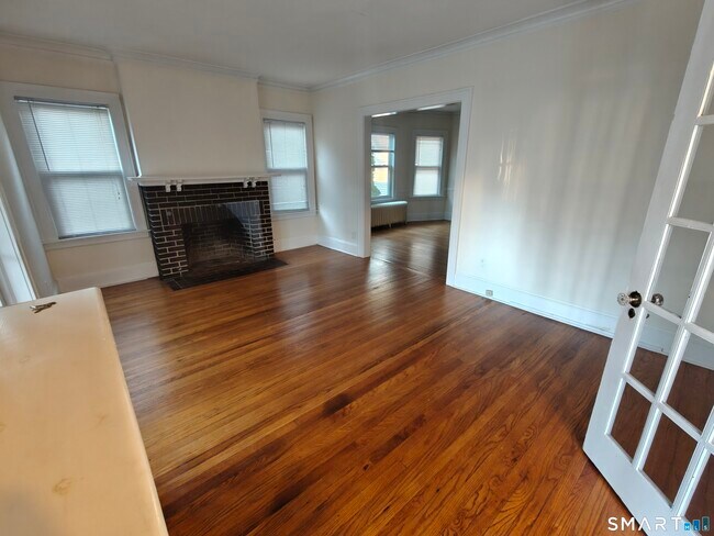 Photo - 143 Dover Rd