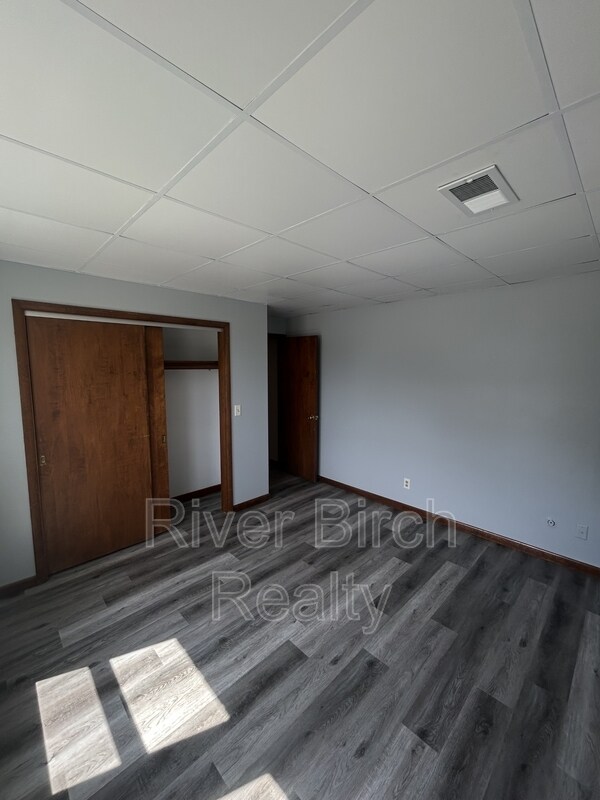 Photo - 525 E Pine St