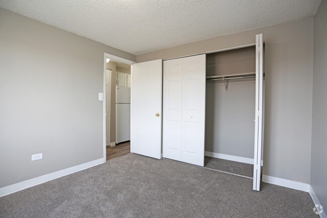 1BR, 1BA - Michigan Avenue