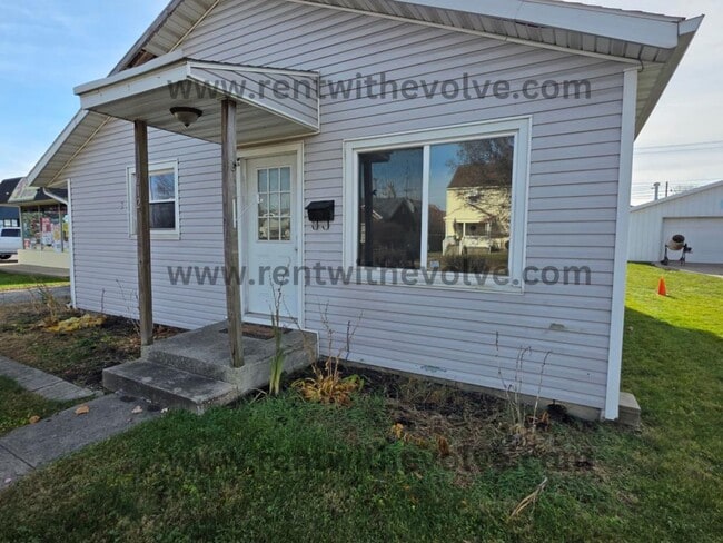 Photo - 612 E Washington St