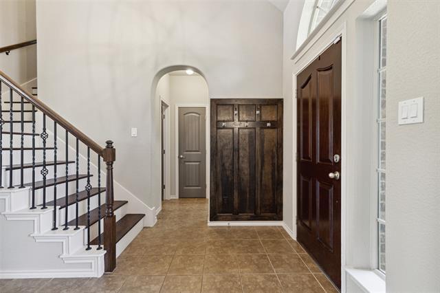 Photo - 1416 Elkford Ln