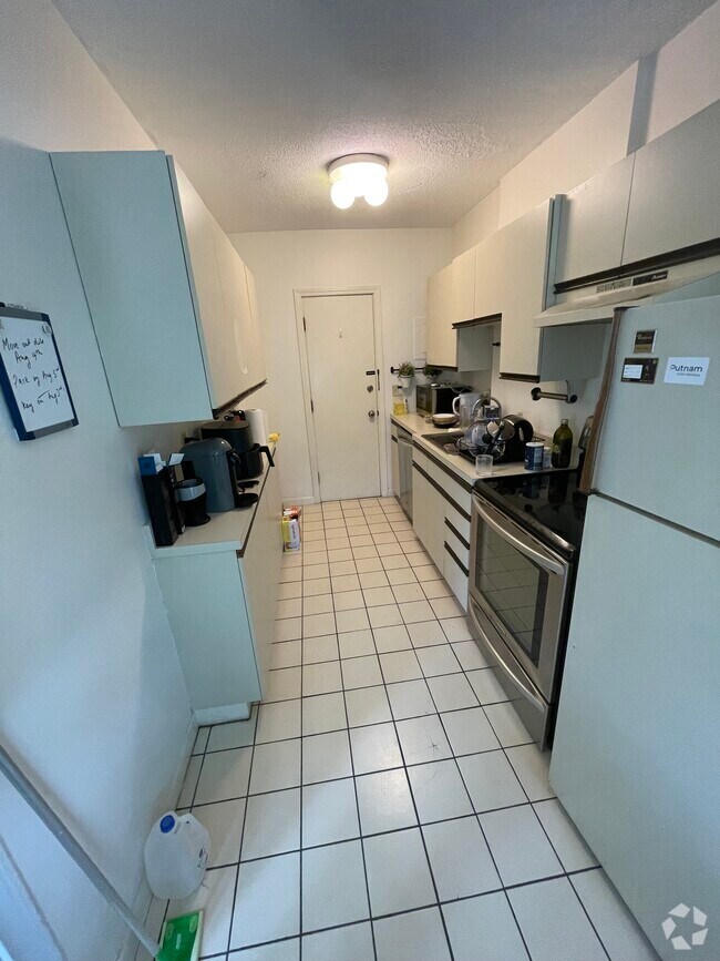 Building Photo - 145 Englewood Ave Unit #27 Rental