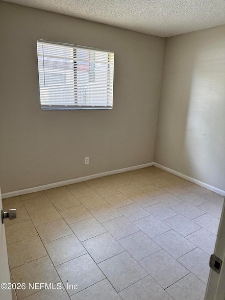 Photo - 5147 Westchase Ct