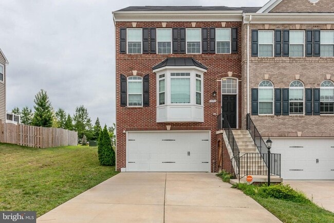 Building Photo - 15392 Ballerina Lp Rental
