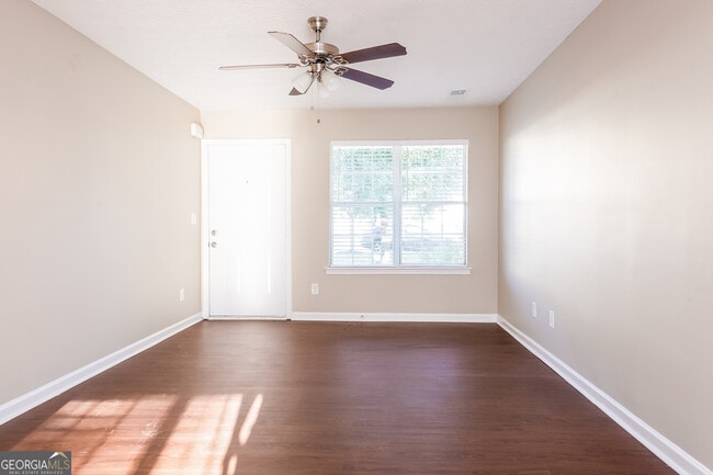 Photo - 1573 Keystone Dr