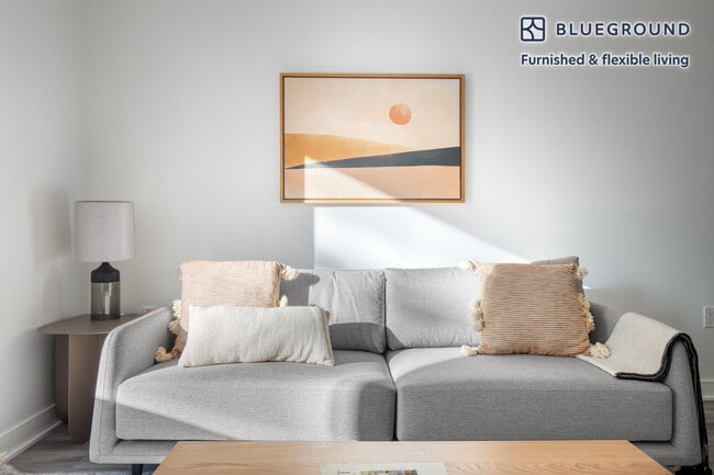 Photo - 949 1st St SE Unidad FL6-ID734