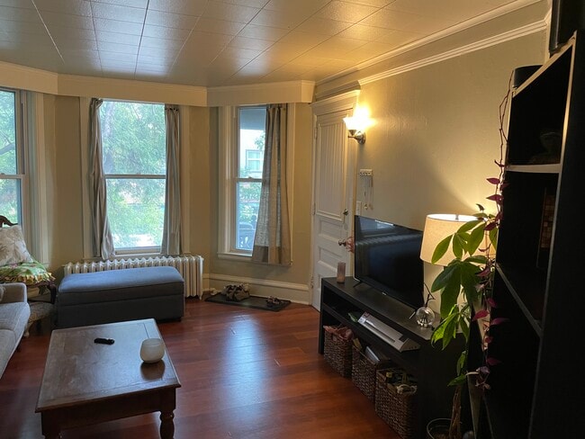 Photo - 1425 E Superior St Unidad #1