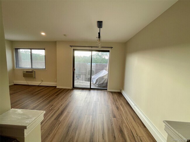 348 Central Park Ave Unit C9