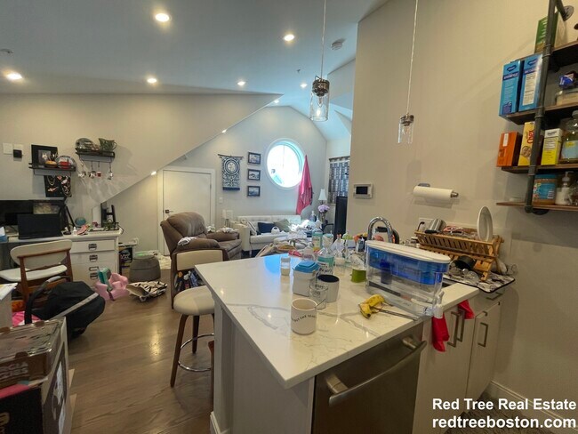 11 Mansfield St
