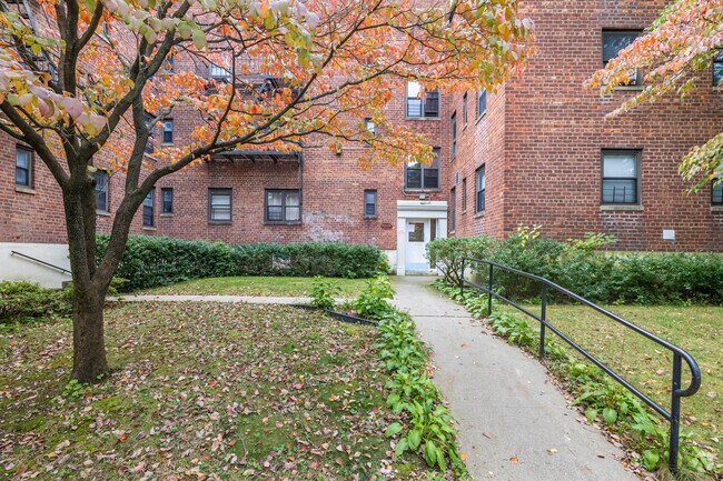 Photo - Stephen Gardens