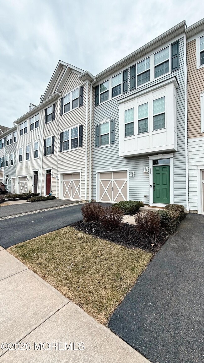 Photo - 110 Halliard Dr