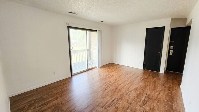 Photo - Belmont Manor