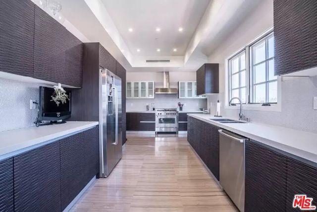 Photo - 225 S Hamilton Dr Unit 304