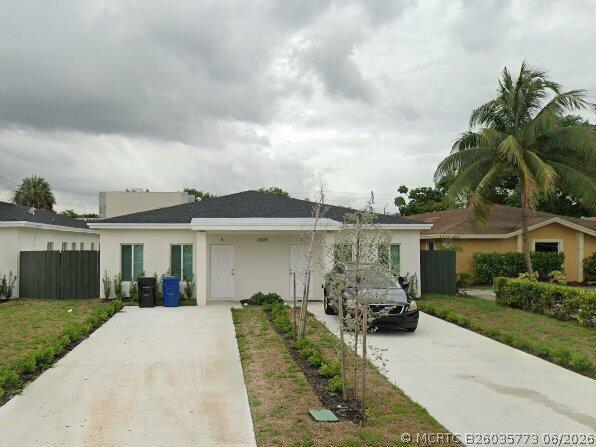 2604 NW 20th St