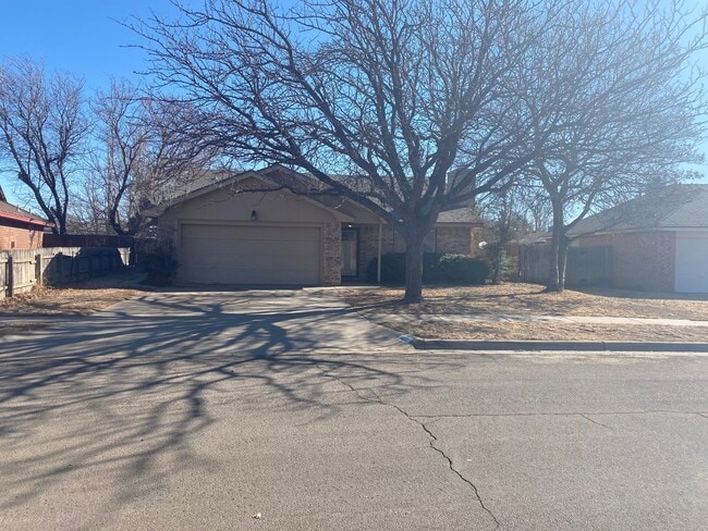 Building Photo - 1021 Homestead Dr