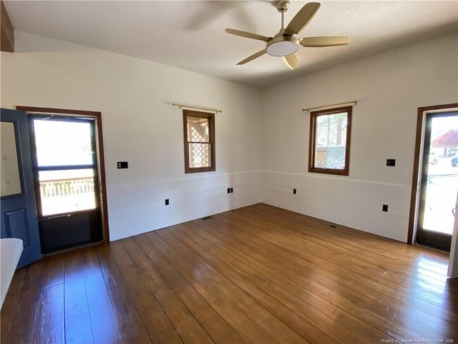 Photo - 45 Lookout Point