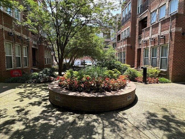 Photo - South Bluffs area townhome with 2 BR/ 2BA ...