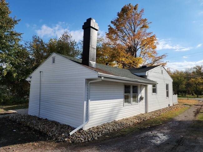 Photo - Cozy 3BR Home in Elida - $1,595 - Fully Re...