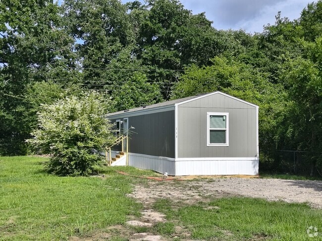 Building Photo - 117 Erie Dr Rental