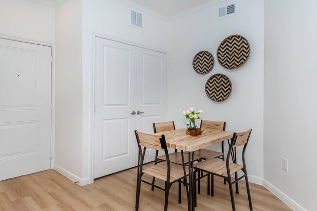 Photo - Modern Luxury, Exceptional Offers – Ask Ab... Unit CL2