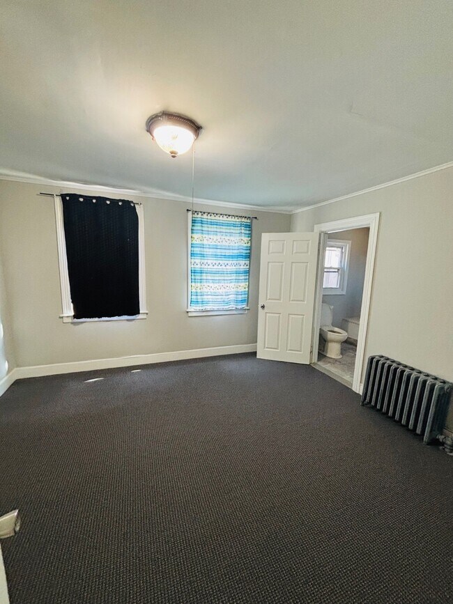 232 Glen Cove Ave