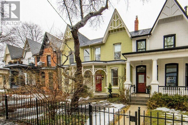 Photo - 92 Willcocks St