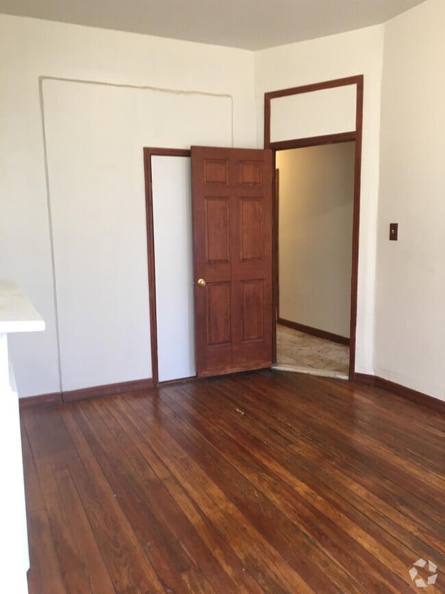 Building Photo - 267 Covert St. Rental