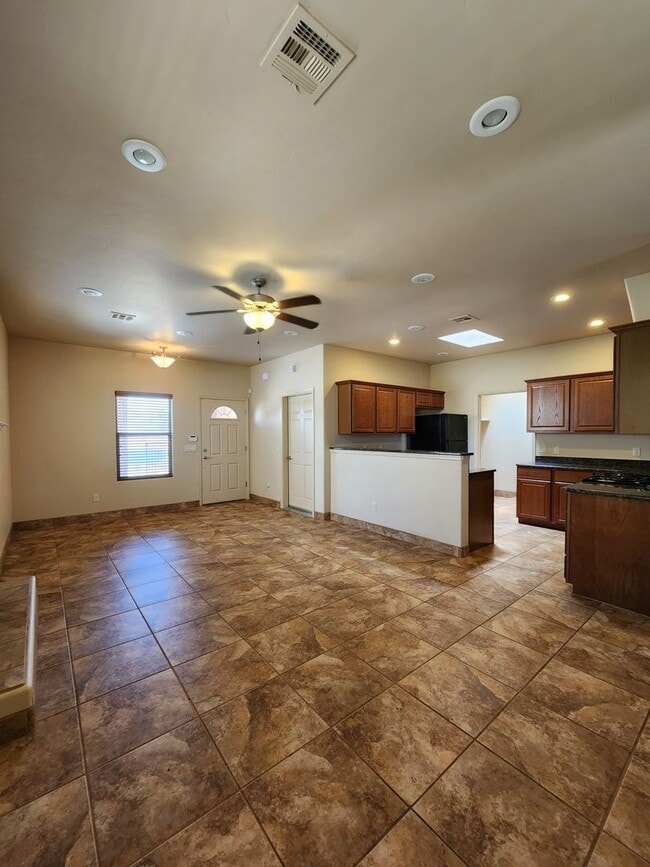 Photo - Sweet spot in the Pueblos at Alameda Ranch