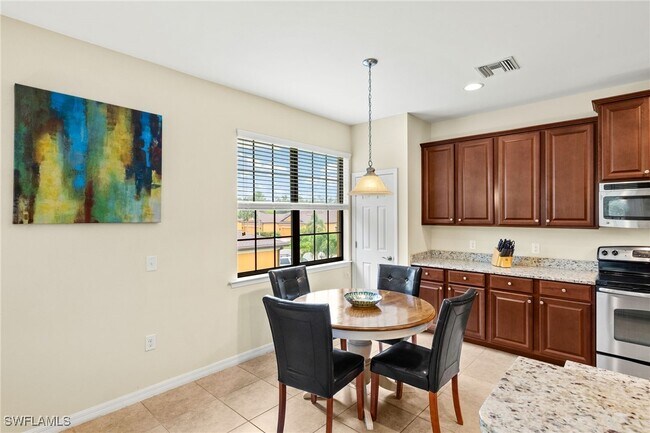 Photo - 3742 Pino Vista Way Unit 4