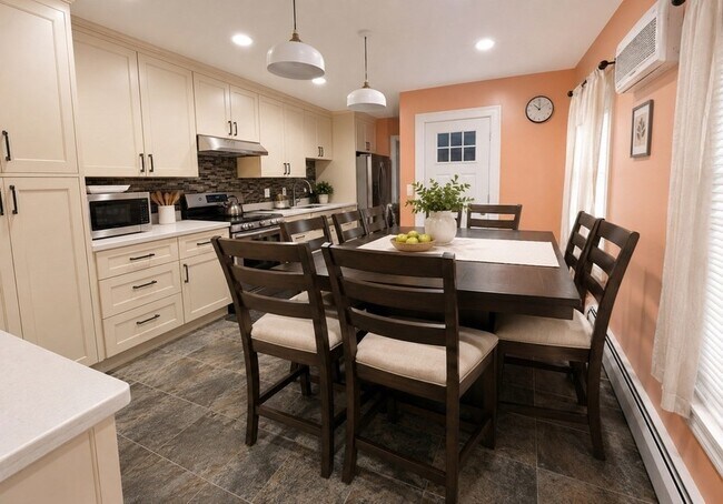 19 Hazleton St Unit 1