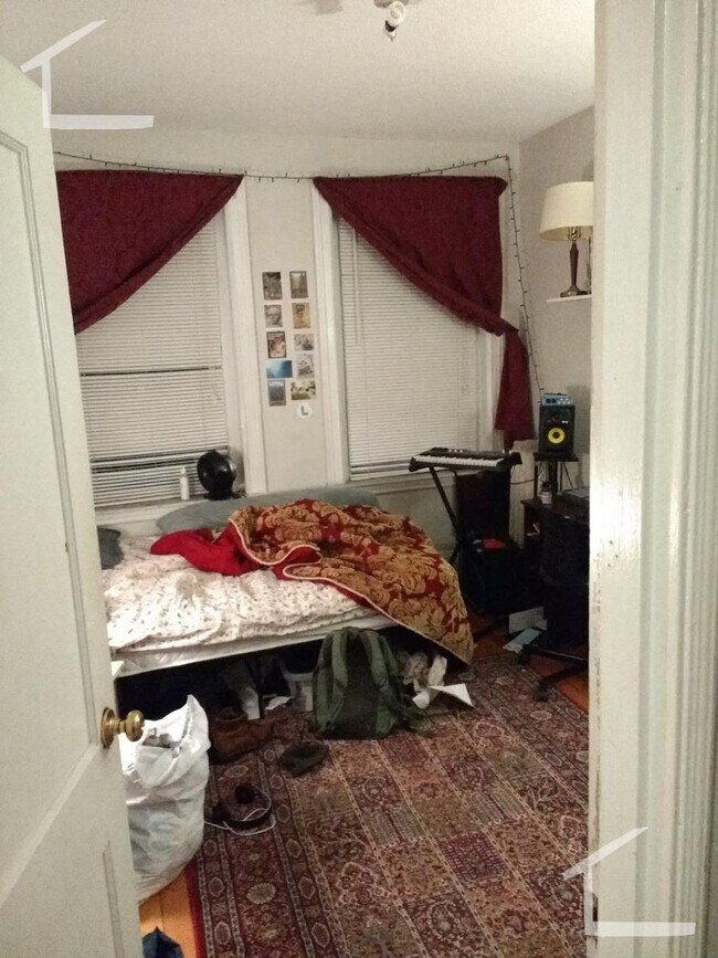 Photo - 20 Glenville Ave Unidad 2