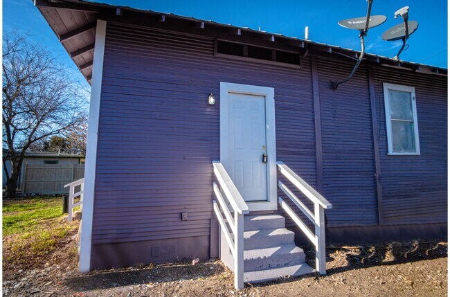 Photo - 4115 S Presa St Unit 2