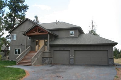 Building Photo - Short-Term Rental | SEASONAL FURNISHED RENTAL