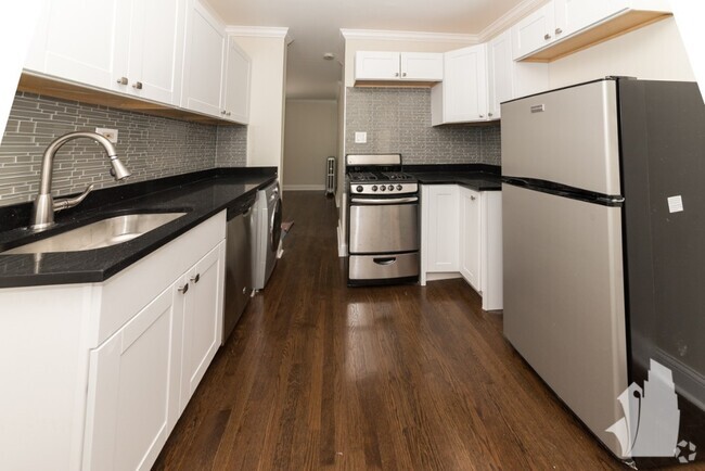 Building Photo - 1056 W Lill Ave Rental