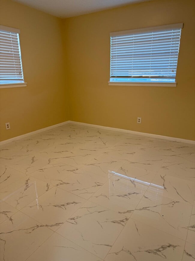 Photo - 2809 Jefferson Pky