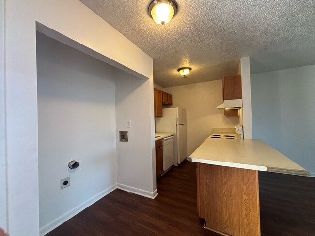 Photo - 6403 Starbrook Dr