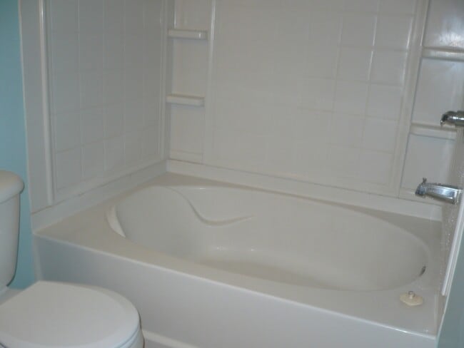 Photo - 11102 Waldrop Pl