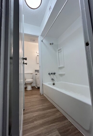 Photo - 5220 Weber Rd Unidad A-203