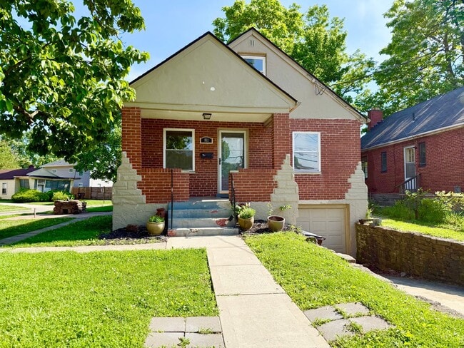 Building Photo - Cozy & Spacious 4-Bedroom Home in Cincinnati